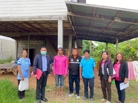 โครงการพัฒนาคุณภาพชีวิตกลุ่มเปราะบางรายครัวเรือน