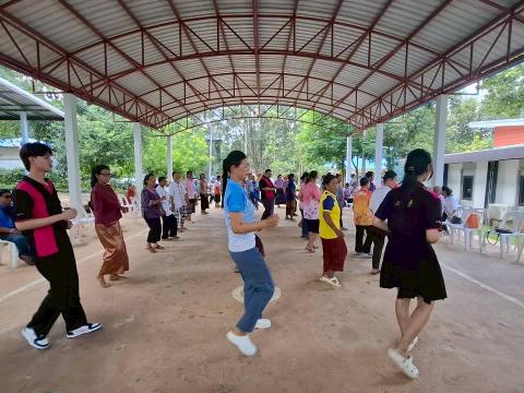 กิจกรรมที่ 5 ขยับกายสบายชีวี ด้วยการเต้นบาสโลป