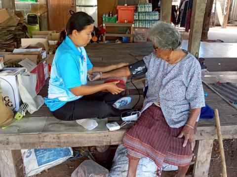 ออกเยี่ยมบ้านผู้มีภาวะพึ่งพิง