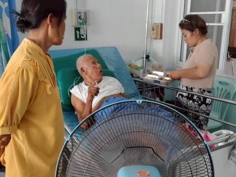 ออกเยี่ยมบ้านผู้มีภาวะพึ่งพิง