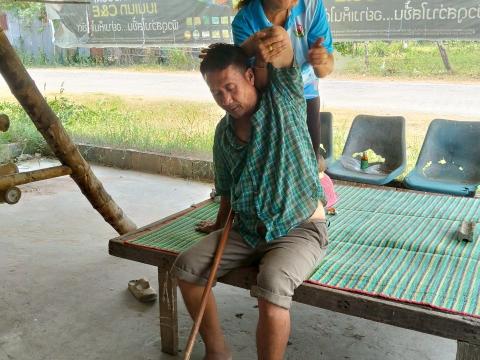 ออกเยี่ยมบ้านผู้มีภาวะพึ่งพิง