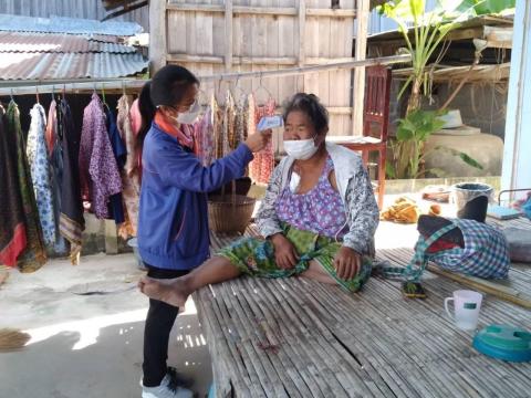 อาสาสมัครบริบาลท้องถิ่น ลงพื้นที่เยี่ยม ผู้ป่วยที่มีภาวะพึ่งพิง
