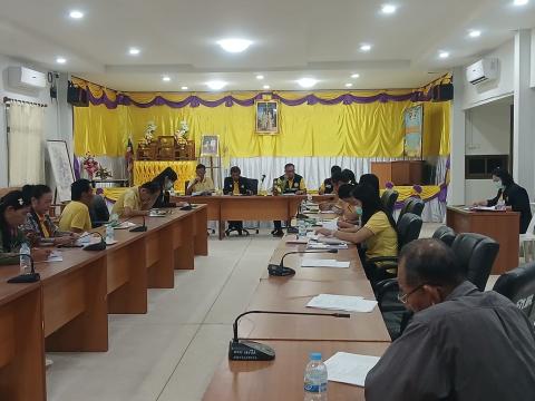 ประชุมคณะกรรมการศูนย์พัฒนาคุณภาพชีวิตผู้สูงอายุตำบลเขวาไร่